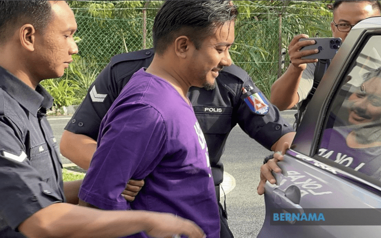 Penganggur kelar isteri di Bukit Gambir didakwa membunuh